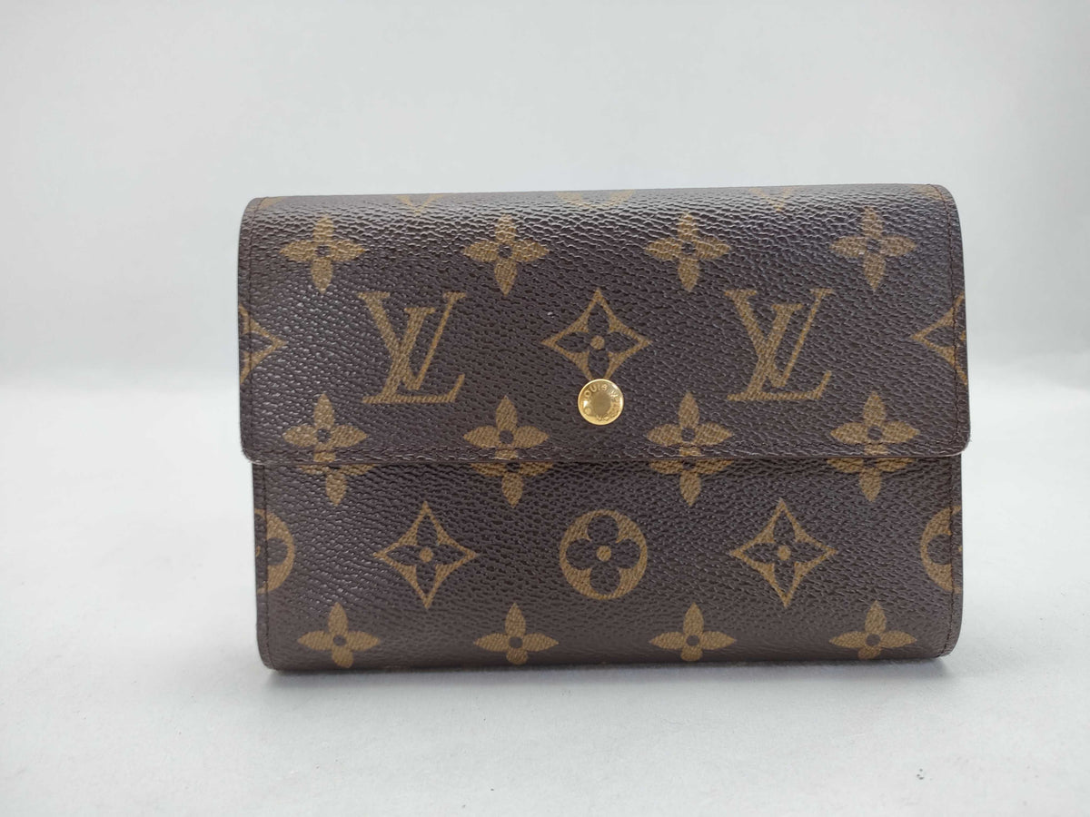 Louis Vuitton Mat Porte Tresor International Wallet Monogram Vernis - image 1