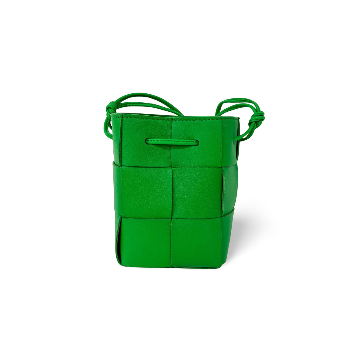 Bottega Veneta Cassette Bucket Bag Maxi Intrecciato Leather with Beaded Details Mini - image 1