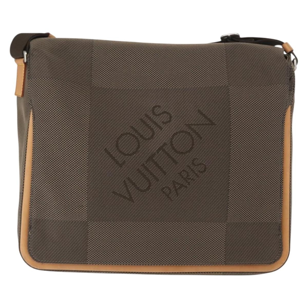 Louis Vuitton Terre Messenger Bag Damier Geant Canvas - image 1
