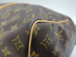 Louis Vuitton Monogram Clutch Monogram Canvas medium - image 4