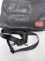 Giorgio Armani Sac bandoulière en cuir leather moyen - image 6