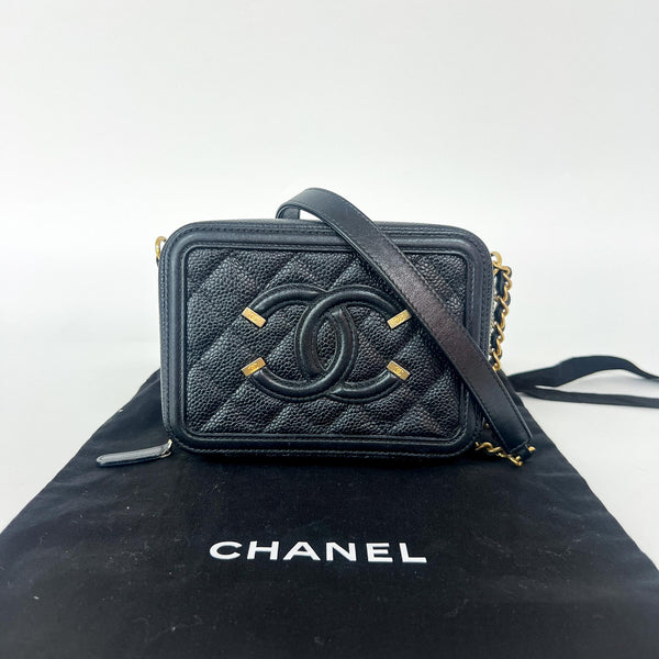 Chanel Filigree Vanity Case Quilted Caviar Small