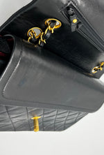 Chanel Vintage Classic Double Flap Bag Leather 25 - image 10