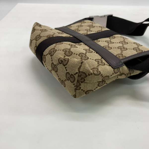 Gucci GG Canvas Bag Canvas medium
