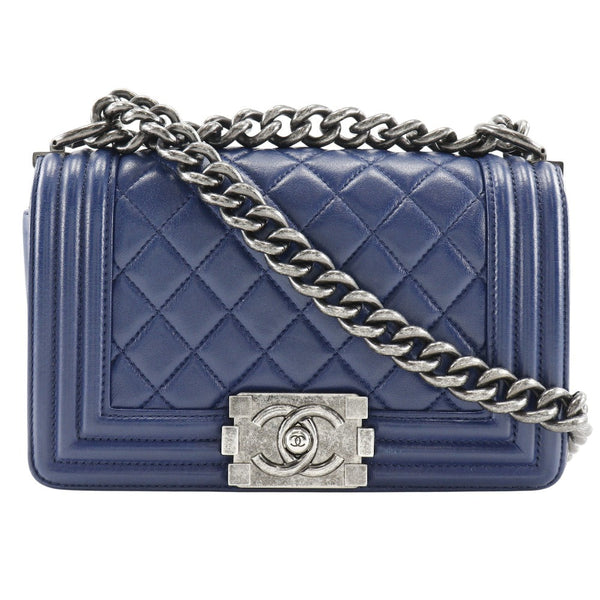 Chanel Boy Chanel quilted medium - image 1