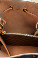 Louis Vuitton NeoNoe Handbag Damier with Leather MM - image 7