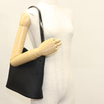 Givenchy Vintage 4G shoulder bag Leather - image 13