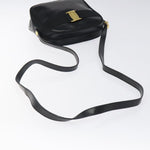 Salvatore Ferragamo Vara Bow camera Shoulder Bag Leather - image 7