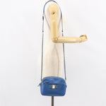 Salvatore Ferragamo Vala Chain Shoulder bag Leather - image 14