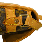 Louis Vuitton Sologne Handbag Monogram Canvas - image 10