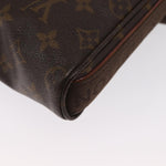 Louis Vuitton Trotteur Beaubourg Handbag Monogram Canvas - image 11