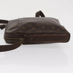 Louis Vuitton Trotteur Beaubourg Handbag Monogram Canvas - image 4