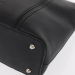 Burberry Vintage Handbag Leather - image 10