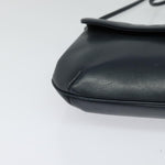 Givenchy Vintage 4G shoulder bag Leather - image 8
