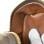 Louis Vuitton Nil Messenger Bag Monogram Canvas 28 - image 5
