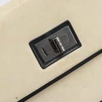Chanel 2.55 Shoulder bag Leather - image 13