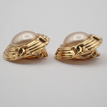 Chanel Vintage Round Clip-On Earrings Metal with Faux Pearl - image 6