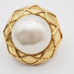 Chanel Vintage Round Clip-On Earrings Metal with Faux Pearl - image 4