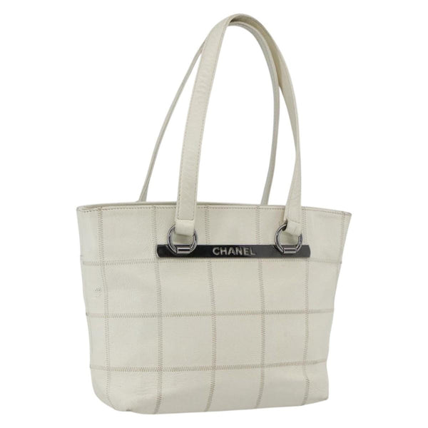 Chanel Square Stitch Tote Quilted Leather Medium - image 1