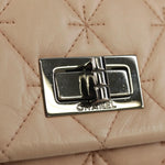 Chanel 2.55 Shoulder bag Leather - image 13