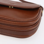 Burberry Vintage Shoulder Bag Leather - image 8