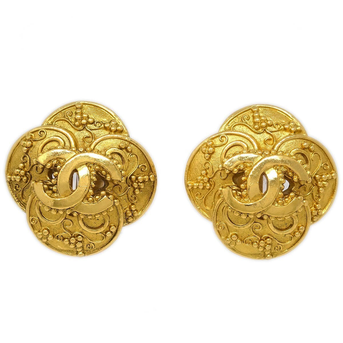 Chanel Clover Round Clip-On Earrings Metal - image 1