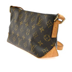 Louis Vuitton Trotteur Handbag Monogram Canvas - image 4