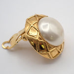 Chanel Vintage Round Clip-On Earrings Metal with Faux Pearl - image 7