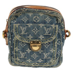 Louis Vuitton Camera Bag Monogram Denim - image 19