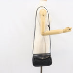 Givenchy Vintage 4G shoulder bag Leather - image 13