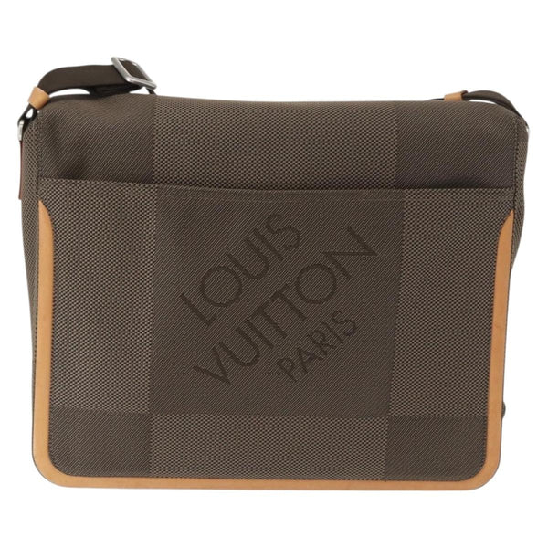 Louis Vuitton Terre Messenger Bag Damier Geant Canvas