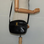 Salvatore Ferragamo Vara Bow camera Shoulder Bag Leather - image 13