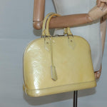 Louis Vuitton Alma Handbag Patent Leather - image 15