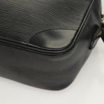 Louis Vuitton Trocadero Handbag Epi Leather 27 - image 12
