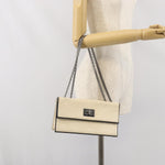 Chanel 2.55 Shoulder bag Leather - image 14