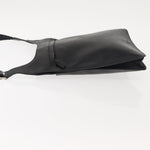 Prada Zip Messenger Bag Saffiano Leather Medium - image 4