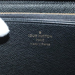 Louis Vuitton Zippy Organizer Limited Edition Monogram Canvas - image 6
