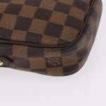 Louis Vuitton Rift Handbag Damier - image 9