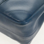 Louis Vuitton Segur Handbag Epi Leather MM - image 12