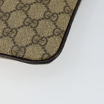 Gucci Flat Messenger Bag GG Canvas Medium - image 11