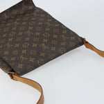 Louis Vuitton Musette Salsa Handbag Monogram Canvas PM - image 17