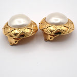Chanel Vintage Round Clip-On Earrings Metal with Faux Pearl - image 8