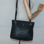 Bally Vintage Shoulder Bag Quilted leather - image 13