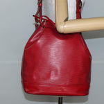 Louis Vuitton Noe Shoulder bag Leather - image 14