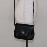 Givenchy Vintage 4G shoulder bag Leather - image 13