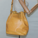 Louis Vuitton Noe Handbag Epi Leather Large - image 13