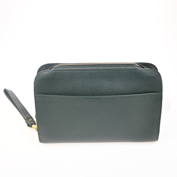 Louis Vuitton Pochette Baikal Clutch Taiga Leather