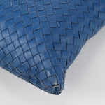 Bottega Veneta Flat Messenger Bag Intrecciato Nappa Medium - image 10