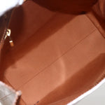 Louis Vuitton Reade Handbag Monogram Vernis MM - image 5