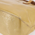 Louis Vuitton Reade Handbag Monogram Vernis PM - image 12